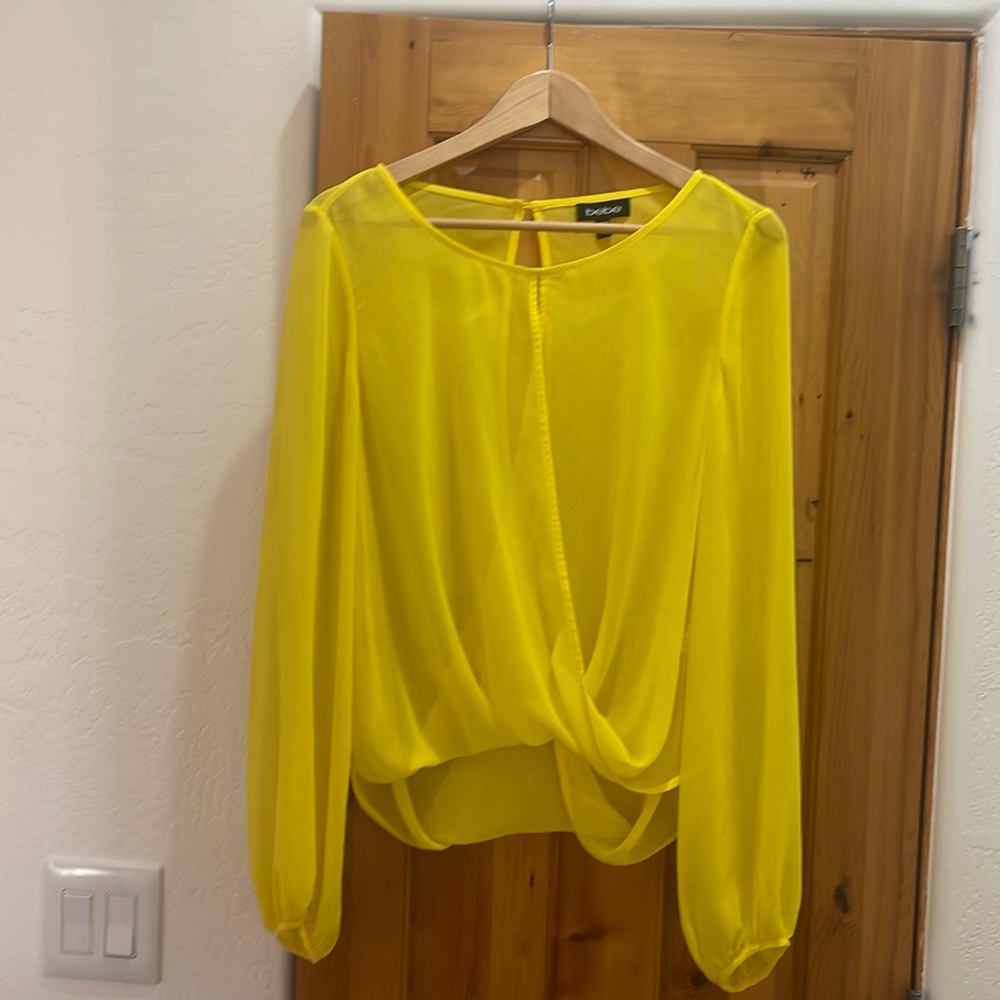 Beautiful, sheer yellow BEBE blouse